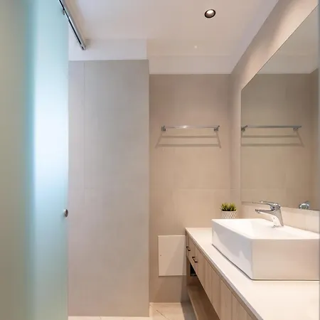 Villa Nomadic