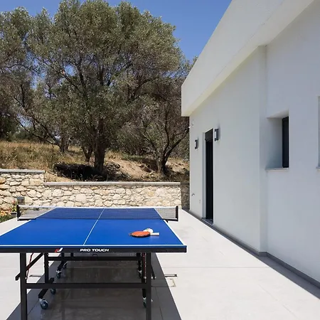 Villa Nomadic *